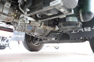 Ծ�� ��ԽC300 150���� 4.17�׵�����ʽ�Ῠ(����)(SH5043XXYZFDCWZ5)ͼƬ