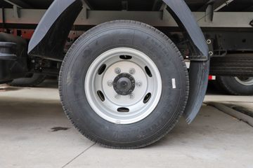 Ծ�� ��ԽC300 150���� 4.17�׵�����ʽ�Ῠ(����)(SH5043XXYZFDCWZ5)ͼƬ