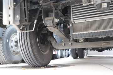 Ծ�� ��ԽC300 150���� 4.17�׵�����ʽ�Ῠ(����)(SH5043XXYZFDCWZ5)ͼƬ