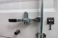 跃进 超越C300 150马力 4.17米单排厢式轻卡(国六)(SH5043XXYZFDCWZ5)