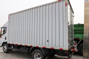 Ծ�� ��ԽC300 150���� 4.17�׵�����ʽ�Ῠ(����)(SH5043XXYZFDCWZ5)ͼƬ