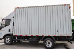 跃进 超越C300 150马力 4.17米单排厢式轻卡(国六)(SH5043XXYZFDCWZ5)