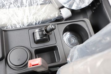 �й�����HOWO ���� 140���� 4.15��AMT�Զ������������Ῠ(ZZ1047G3215F144B)ͼƬ