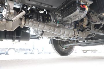 �й�����HOWO ���� 140���� 4.15��AMT�Զ������������Ῠ(ZZ1047G3215F144B)ͼƬ