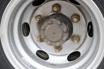 �й�����HOWO ���� 140���� 4.15��AMT�Զ������������Ῠ(ZZ1047G3215F144B)ͼƬ