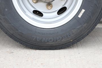 �й�����HOWO ���� 140���� 4.15��AMT�Զ������������Ῠ(ZZ1047G3215F144B)ͼƬ