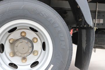 �й�����HOWO ���� 140���� 4.15��AMT�Զ������������Ῠ(ZZ1047G3215F144B)ͼƬ