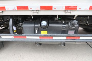 �й�����HOWO ���� 140���� 4.15��AMT�Զ������������Ῠ(ZZ1047G3215F144B)ͼƬ