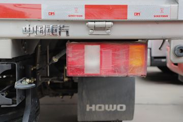 �й�����HOWO ���� 140���� 4.15��AMT�Զ������������Ῠ(ZZ1047G3215F144B)ͼƬ