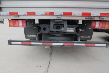 �й�����HOWO ���� 140���� 4.15��AMT�Զ������������Ῠ(ZZ1047G3215F144B)ͼƬ