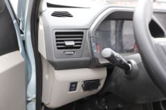 中国重汽HOWO 小将 115马力 3.95米单排栏板小卡(国六)(ZZ1047C3111F145)