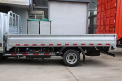 中国重汽HOWO 小将 115马力 3.95米单排栏板小卡(国六)(ZZ1047C3111F145)