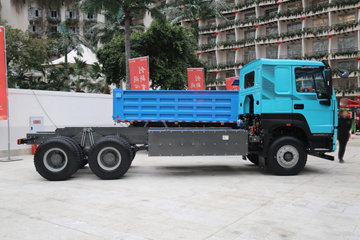 �й������ɶ����ó� V7-X ������ 25T 6X4 6.8�״��綯��ж��400kWhͼƬ