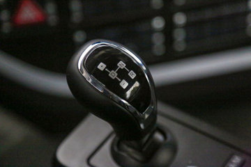 �й������ɶ����ó� V7-X ������ 25T 6X4 6.8�״��綯��ж��400kWhͼƬ