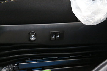 �й������ɶ����ó� V7-X ������ 25T 6X4 6.8�״��綯��ж��400kWhͼƬ