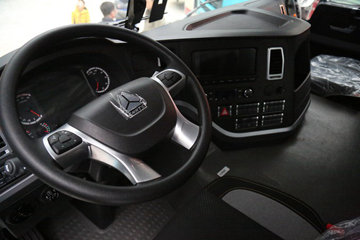 �й������ɶ����ó� V7-X ������ 25T 6X4 6.8�״��綯��ж��400kWhͼƬ