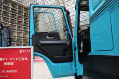 中国重汽成都商用车 V7-X 隧道版 25T 6X4 6.8米纯电动自卸车400kWh