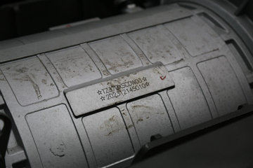 �й������ɶ����ó� V7-X ������ 25T 6X4 6.8�״��綯��ж��400kWhͼƬ