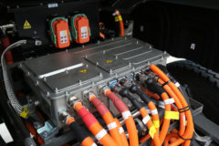 中国重汽成都商用车 V7-X 隧道版 25T 6X4 6.8米纯电动自卸车400kWh