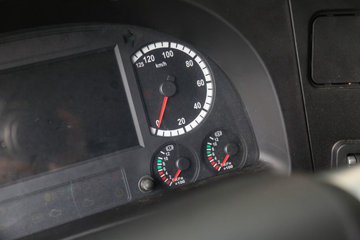 �й������ɶ����ó� V7-X ������ 8X4 7.77������ʽ���綯�������������䳵(ZLJ5318GJBCBEVH)282kWhͼƬ