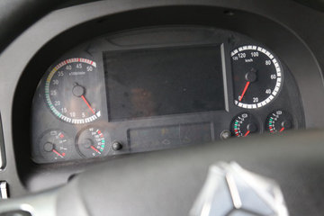 �й������ɶ����ó� V7-X ������ 8X4 7.77������ʽ���綯�������������䳵(ZLJ5318GJBCBEVH)282kWhͼƬ