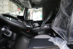 中国重汽成都商用车 V7-X 创富版 8X4 7.77方换电式纯电动混凝土搅拌运输车(ZLJ5318GJBCBEVH)282kWh