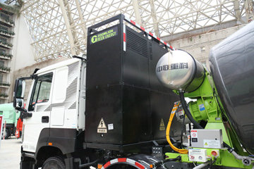 �й������ɶ����ó� V7-X ������ 8X4 7.77������ʽ���綯�������������䳵282kWhͼƬ