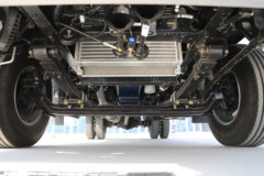 蓝擎轻卡 龙N 140马力 4.18米单排栏板轻卡(中体)(YTQ1041KK333)