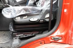 一汽解放 J6P 经典版 480马力 6X4 LNG牵引车(CA4250P66M25T1E6)