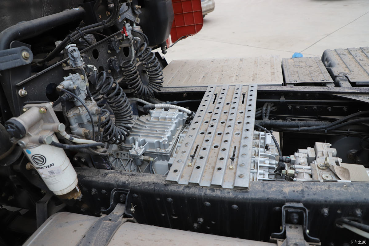 ൺ VH 480 6X4 AMTԶǣ(CA4251P2K15T1E6A80)                                                