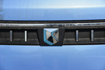 �������� ��ER ����� 3.5T 3.7�׵��Ŵ��綯��ʽ΢��55.7kWhͼƬ