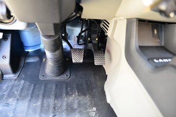 �������� ��ER ����� 3.5T 3.7�׵��Ŵ��綯��ʽ΢��55.7kWhͼƬ