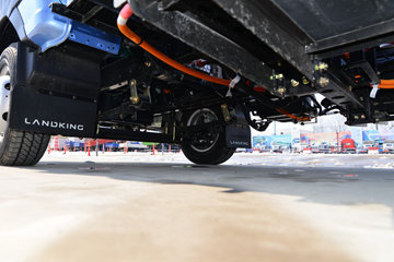 �������� ��ER ����� 3.5T 3.7�׵��Ŵ��綯��ʽ΢��55.7kWhͼƬ