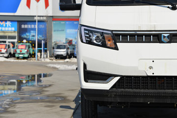 �������� ��ER 3.5T 4.03�׵��Ŵ��綯����΢��55.7kWhͼƬ