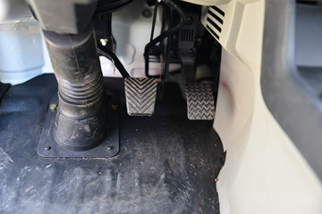 �������� ��ER 3.5T 4.03�׵��Ŵ��綯����΢��55.7kWhͼƬ