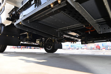 �������� ��ER 3.5T 4.03�׵��Ŵ��綯����΢��55.7kWhͼƬ