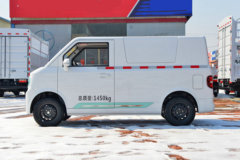 橙仕 01 财富版 1.5T 3.49米单排纯电动封闭货车20.72kWh
