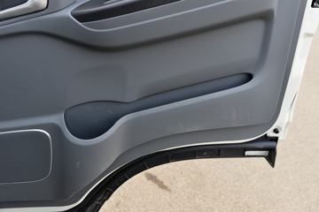 ���� ˧��Q6 130���� 3.85���Ű������ῨͼƬ