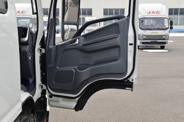 ���� ˧��Q6 130���� 3.85���Ű������ῨͼƬ