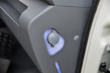 ���� ˧��Q6 130���� 3.85���Ű������ῨͼƬ