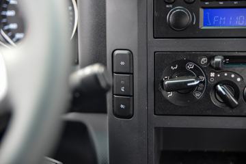 ���� ˧��Q6 130���� 3.85���Ű������ῨͼƬ