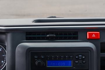 ���� ˧��Q6 130���� 3.85���Ű������ῨͼƬ