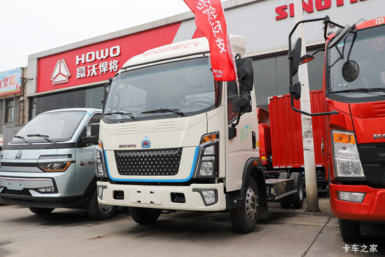 ����HOWO���� Һɲ 4.15�׵��Ŵ��綯��դʽ�Ῠ �й�����81.87kWh