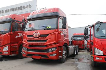 青岛解放 JH5重卡 寒区款 460马力 6X4 牵引车(CA4252P2K2T1E6A80)