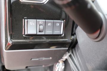 �ൺ��� JH5�ؿ� 460���� 6X4 ǣ����(Һ��)ͼƬ