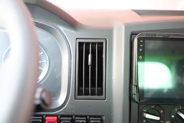 Ծ�� ����X3 140���� 4X2 3.6�׵�����ж��ͼƬ