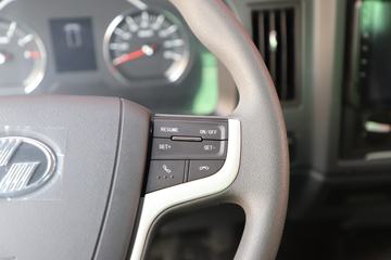 Ծ�� ����X3 140���� 4X2 3.6�׵�����ж��ͼƬ