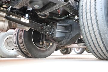 Ծ�� ����X3 140���� 4X2 3.6�׵�����ж��ͼƬ