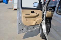 长安跨越 新豹T3 1.6L 122马力 汽油 2.37米双排翼开启厢式微卡(国六)(SC5031XYKTFS6B1)