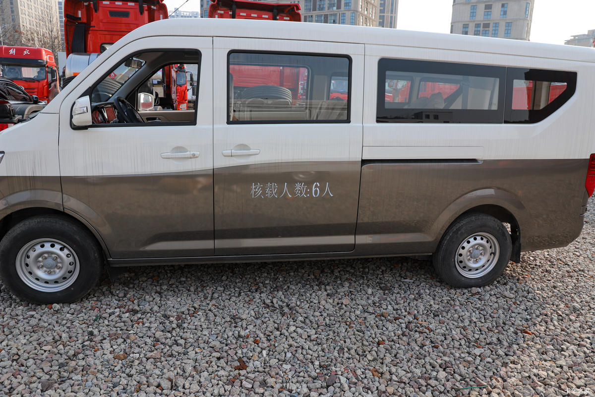 Խ ԽV7EV  2.5T 6 4.8״綯;ó(Կ)41.86kWh